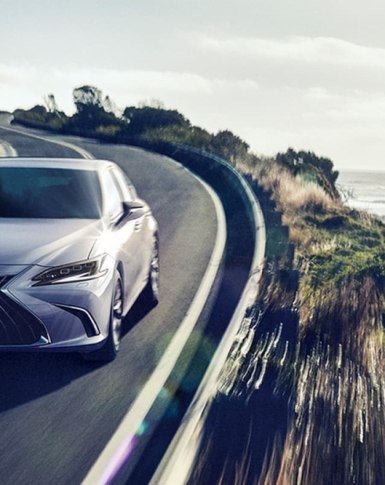 Sự thay đổi trong các tính năng của Lexus ES mới.