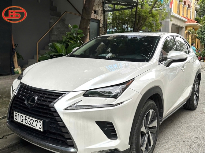 Lexus NX300 2017 siêu phẩm nhỏ gọn sang trọng