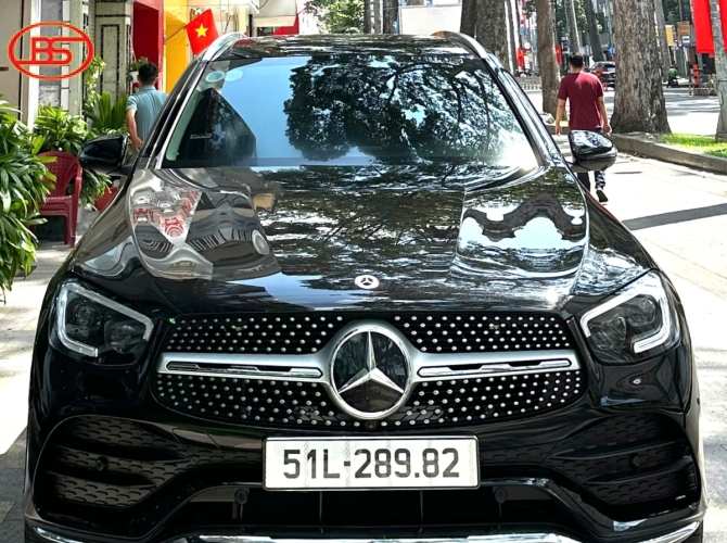Siêu Phẩm MERCEDES-BEN GLC300 4MATIC 2021