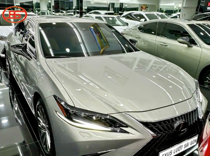 Lexus ES300H 2022 vàng cát siêu hiếm