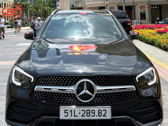 Siêu Phẩm MERCEDES-BEN GLC300 4MATIC 2021