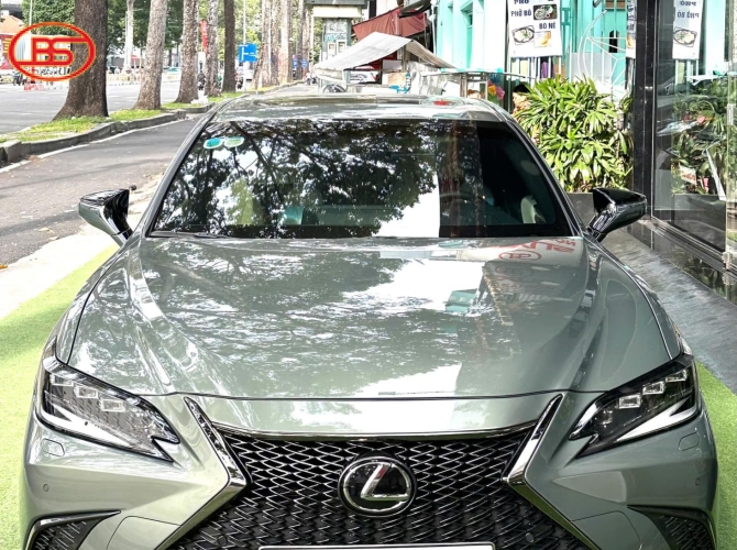 Siêu phẩm ES250 2023 Fsport mới cập bến