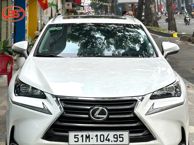 Lexus NX200T nhập Mỹ odo 46.000km
