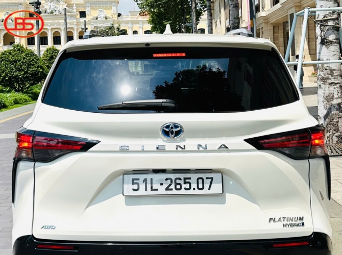 Toyota Sienna Hybrids 2021 33.000 MILES