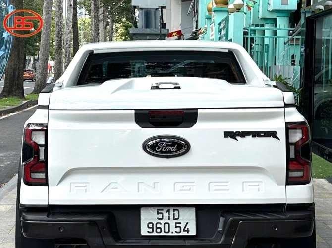  FORD RAPTOR 2023 lướt chỉ 25.000km