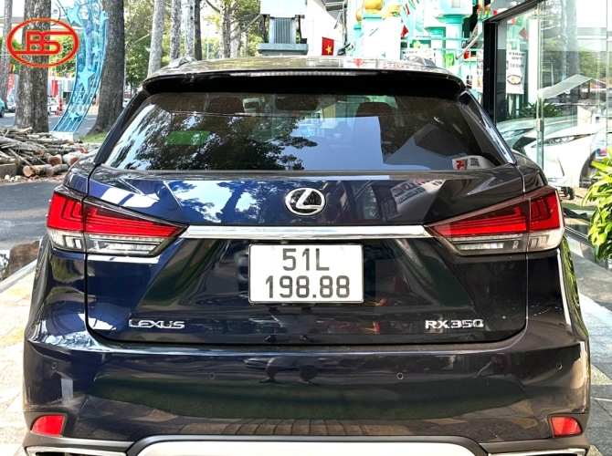 siêu phẩm RX350 xanh 2019 cập bến Lexus Lướt