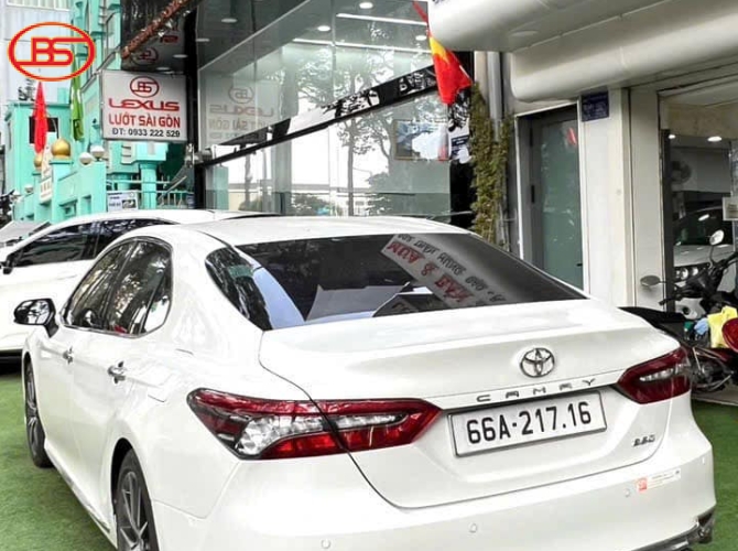 Camry 2.5Q 2022 vừa cập bến 