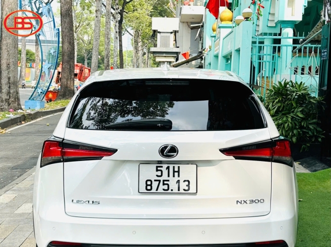 Lexus NX300 2017 siêu phẩm nhỏ gọn sang trọng