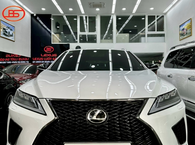 RX300 FSPORT ( Sản xuất 2022) mới nhất chỉ hơn 10 ngàn Km