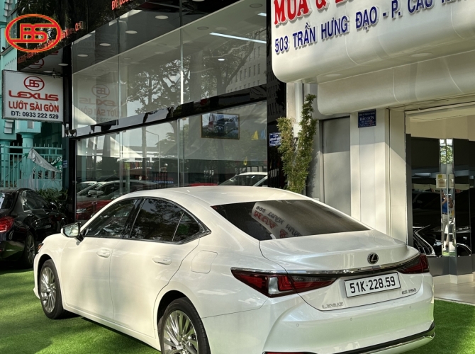 ES250(sản xuất 2022) siêu lướt 8 ngàn Km