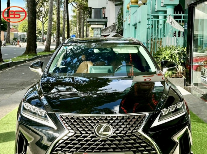 RX300(sản xuất 2020 ) siêu lướt 27 ngàn Km