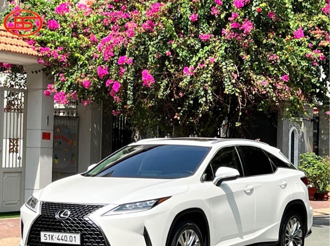 RX300 (sản xuất 2022) siêu lướt