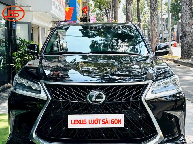 Siêu phẩm LX570 đen nhập mỹ 100.000miles
