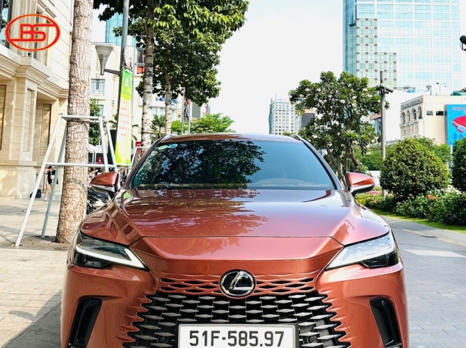 Lexus RX350 premium 2023 odo chỉ 14.000km