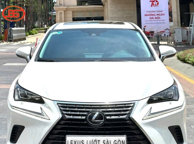 Siêu phẩm NX300 2020 với odo 96.000km
