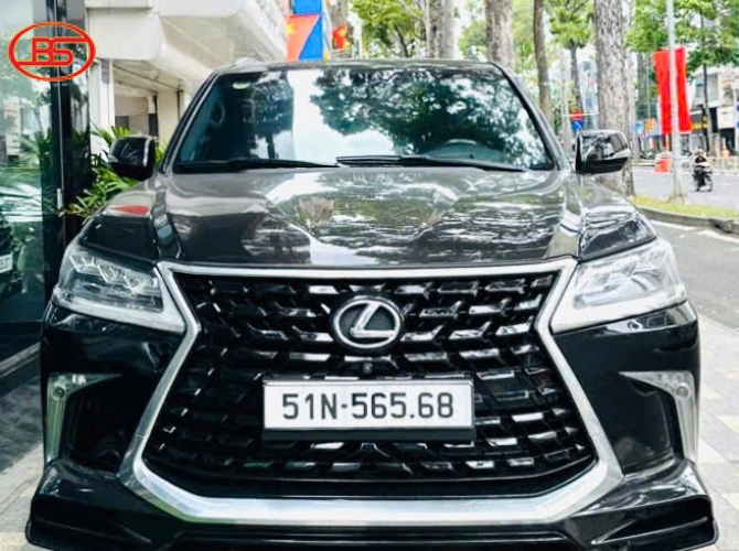 Siêu phẩm LX570 đen 2015 67.000km