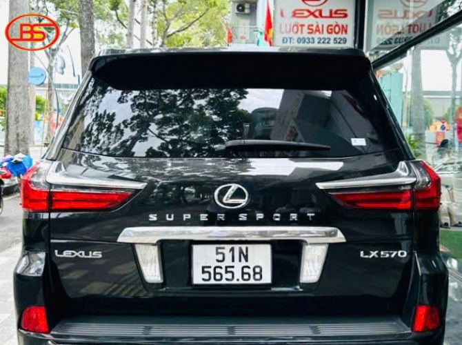 Siêu phẩm LX570 đen 2015 67.000km