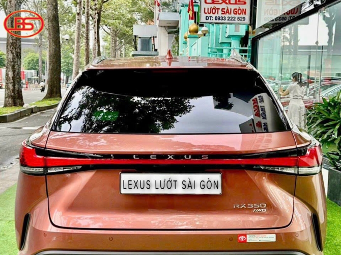 Siêu phẩm Lexus RX350 2023 primium odo 18 ngàn km