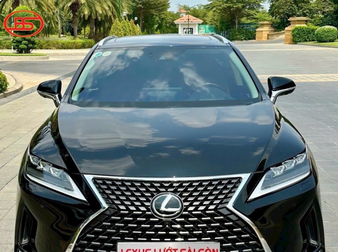 Siêu phẩm RX350 2021 với odo 31.000km full option 