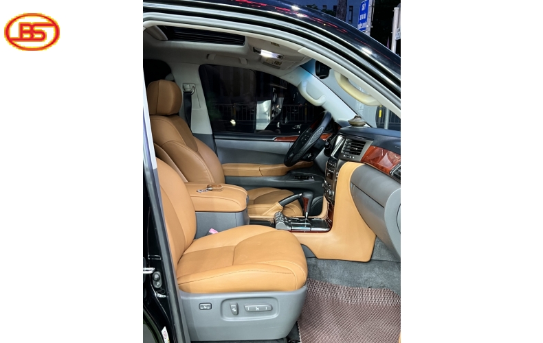 LEXUS LX 570 2008