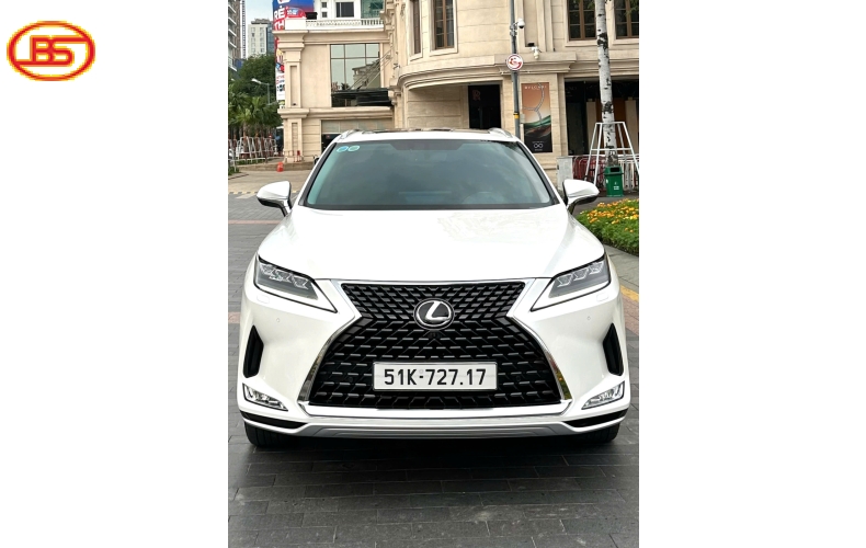 Siêu phẩm RX300 2021 lướt 42.000km
