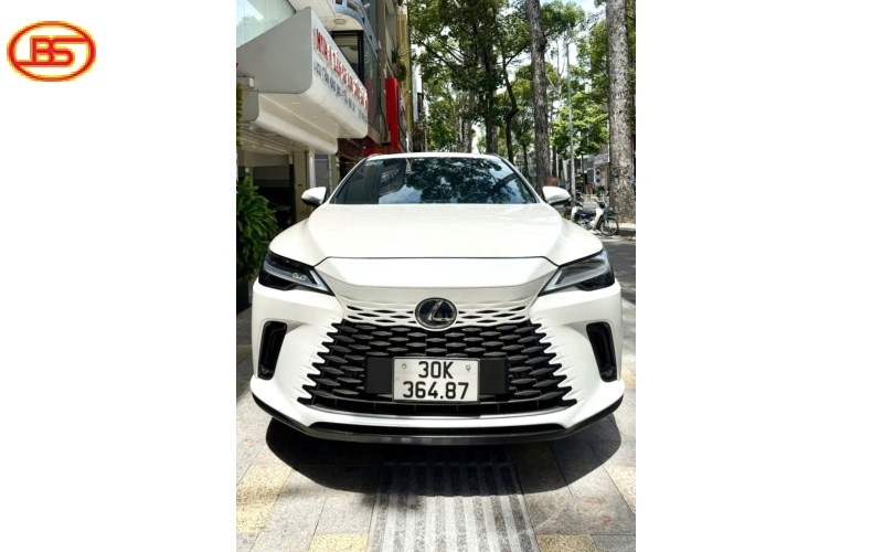 RX350 Trắng 2023 lướt 7.000km