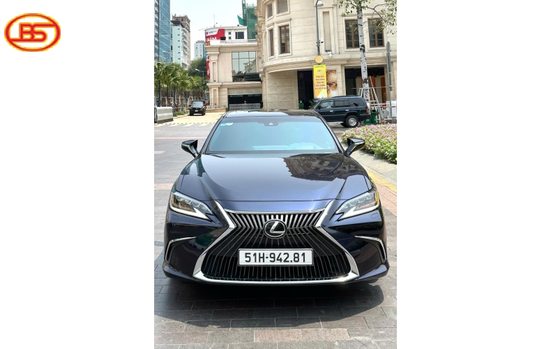 Lexus ES250 2021 lướt chỉ 32.000km