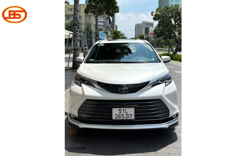 Toyota Sienna Hybrids 2021 33.000 MILES