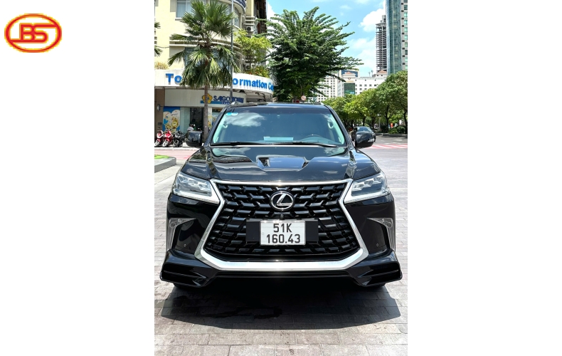 Siêu phẩm LX570 2015 đen 64.000km
