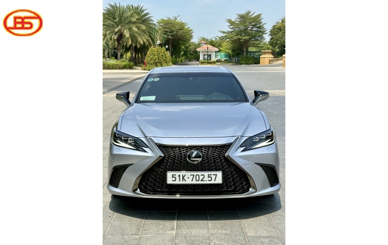 ES250 2023 siêu siêu lướt odo 9 ngàn km