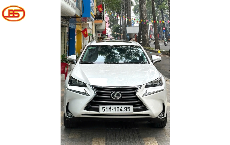 Lexus NX200T nhập Mỹ odo 46.000km