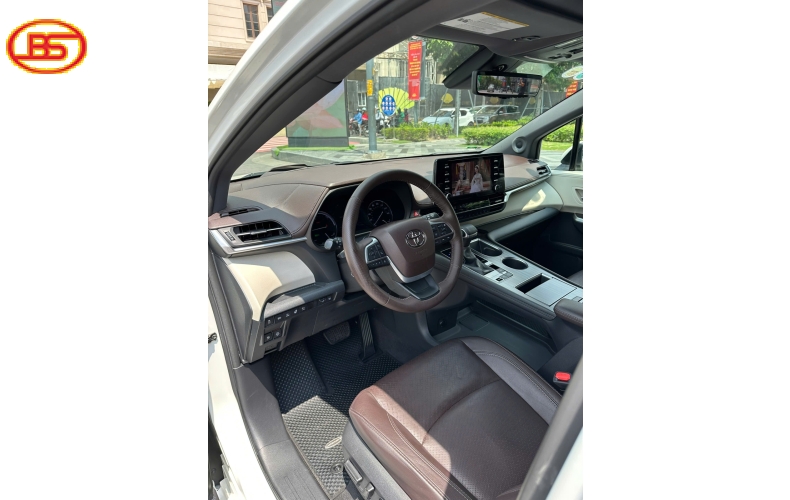 Toyota Sienna Hybrids 2021 33.000 MILES