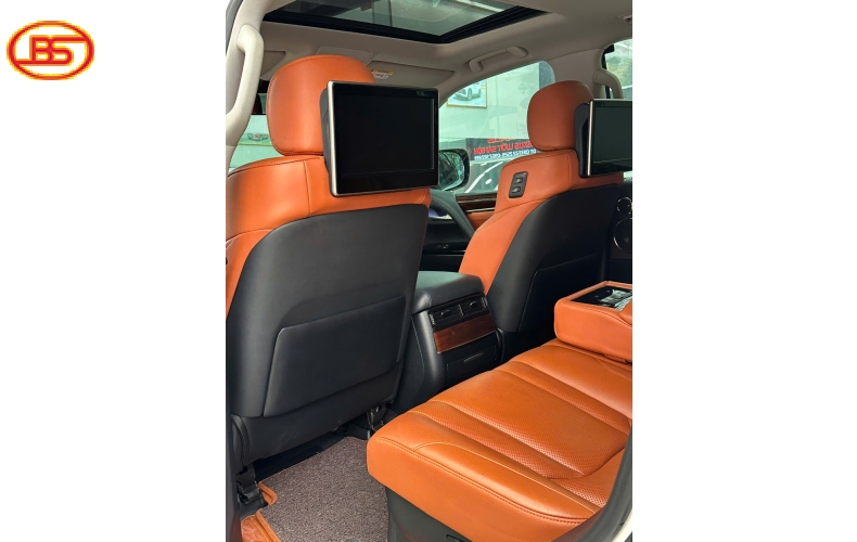 Siêu phẩm LX570 2016 ĐKLĐ 2018 bản Trung Đông