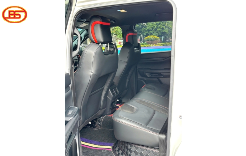  FORD RAPTOR 2023 lướt chỉ 25.000km