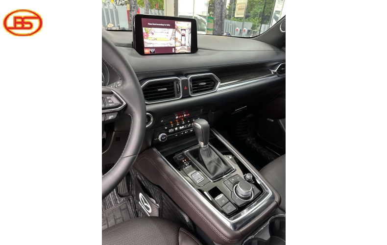 Mazda CX8 4000km như xe mới mua