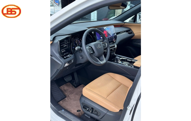 Lexus RX350 Premium 2023 siêu lướt 3300 km