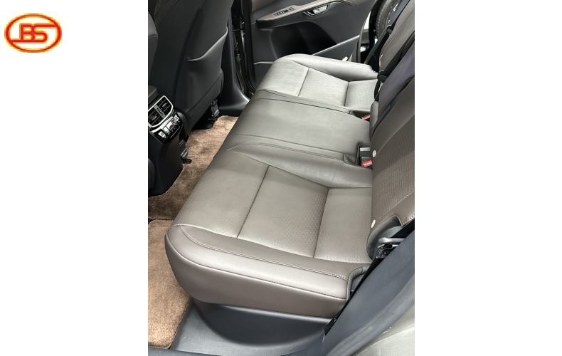 RX 350 Premium odo 23 ngàn km