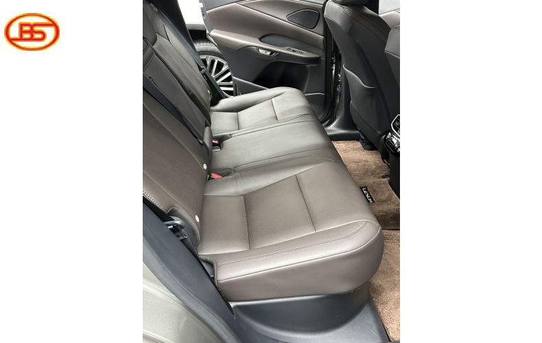 RX 350 Premium odo 23 ngàn km
