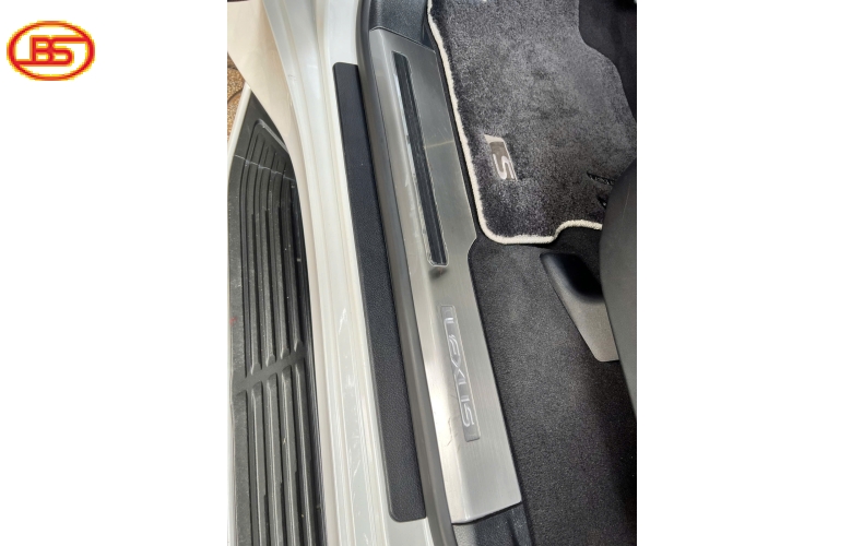 LX570 nhập Mỹ 2019 siêu lướt 36.000km