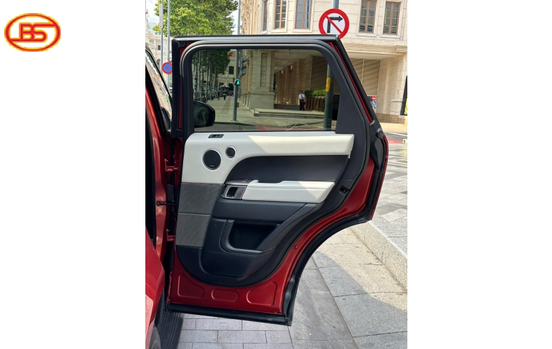 RANGE ROVER SPORT HSE 3.0 cập bến nhà Leuxs Lướt Sài Gòn