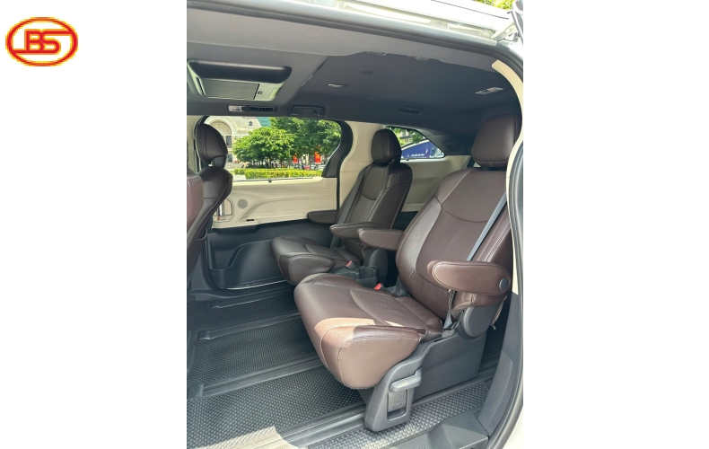 Toyota Sienna Hybrids 2021 33.000 MILES