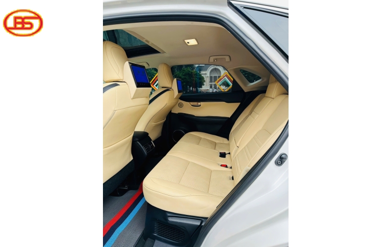 Lexus NX200T nhập Mỹ odo 46.000km