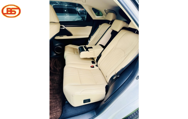 Siêu phẩm đón tết RX350 model 2022 lướt 12.000km