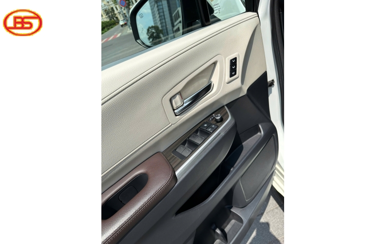 Toyota Sienna Hybrids 2021 33.000 MILES