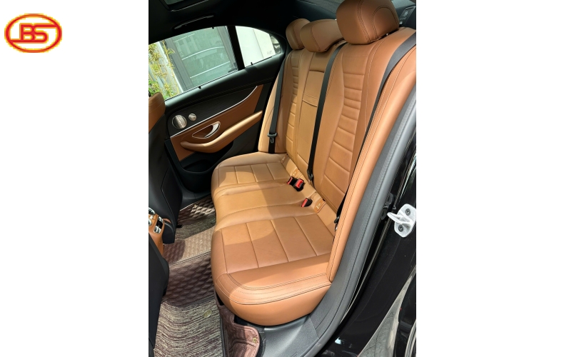 Mercedes-Benz E300 SX2023 XE MỚI 100%