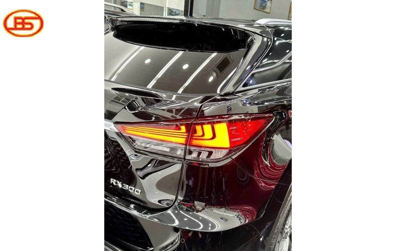 Lexus RX300 2020 đen nội thất nâu