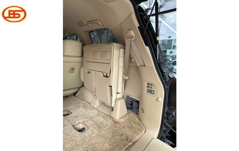 Lexus LX570 2010 odo 8 vạn miles nhập Mỹ