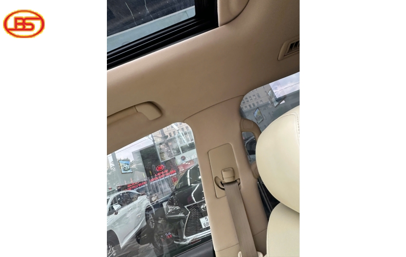 Lexus LX570 2010 odo 8 vạn miles nhập Mỹ