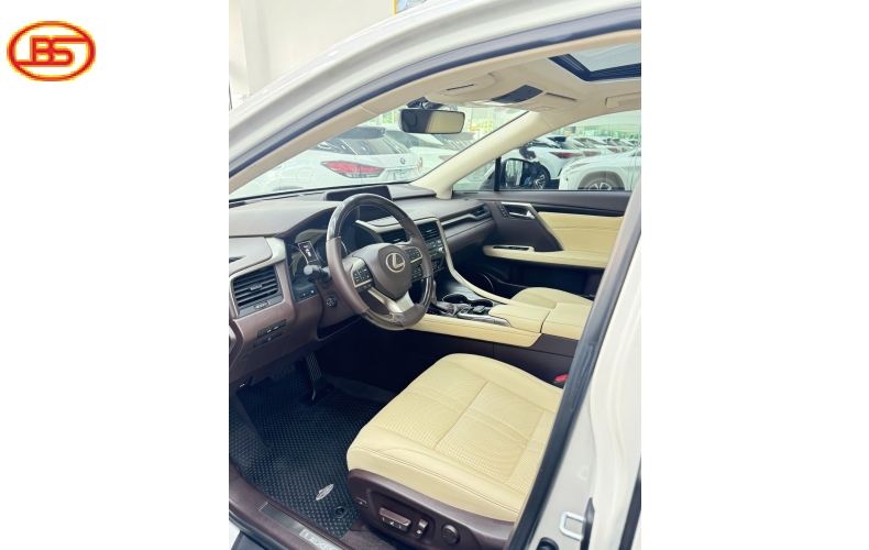 RX350 2019 lại cập bến nhà Lexus Lướt SG