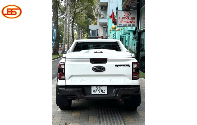  FORD RAPTOR 2023 lướt chỉ 25.000km
